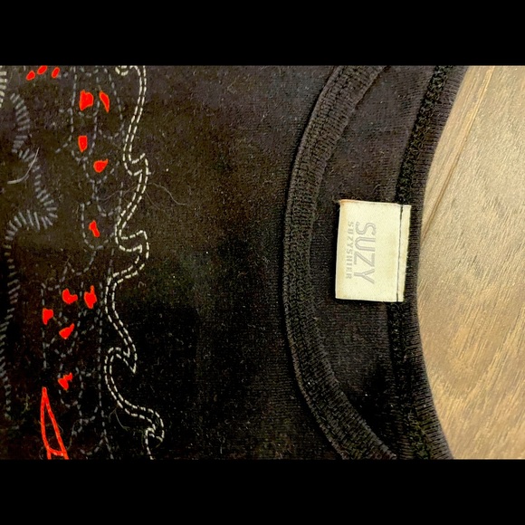 Black dragon T-shirt - Picture 3 of 4